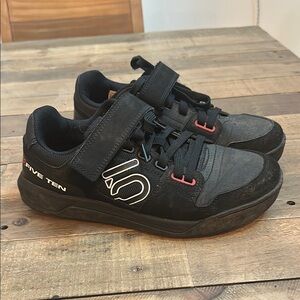 Five Ten 5.10 Hellcat Mountain Bike Shoes, Clipless - 8.5M